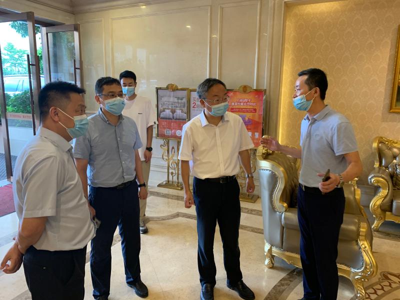 > 南陵县人民政府  新冠肺炎疫情防控 防控推进 7月26日,县委书记